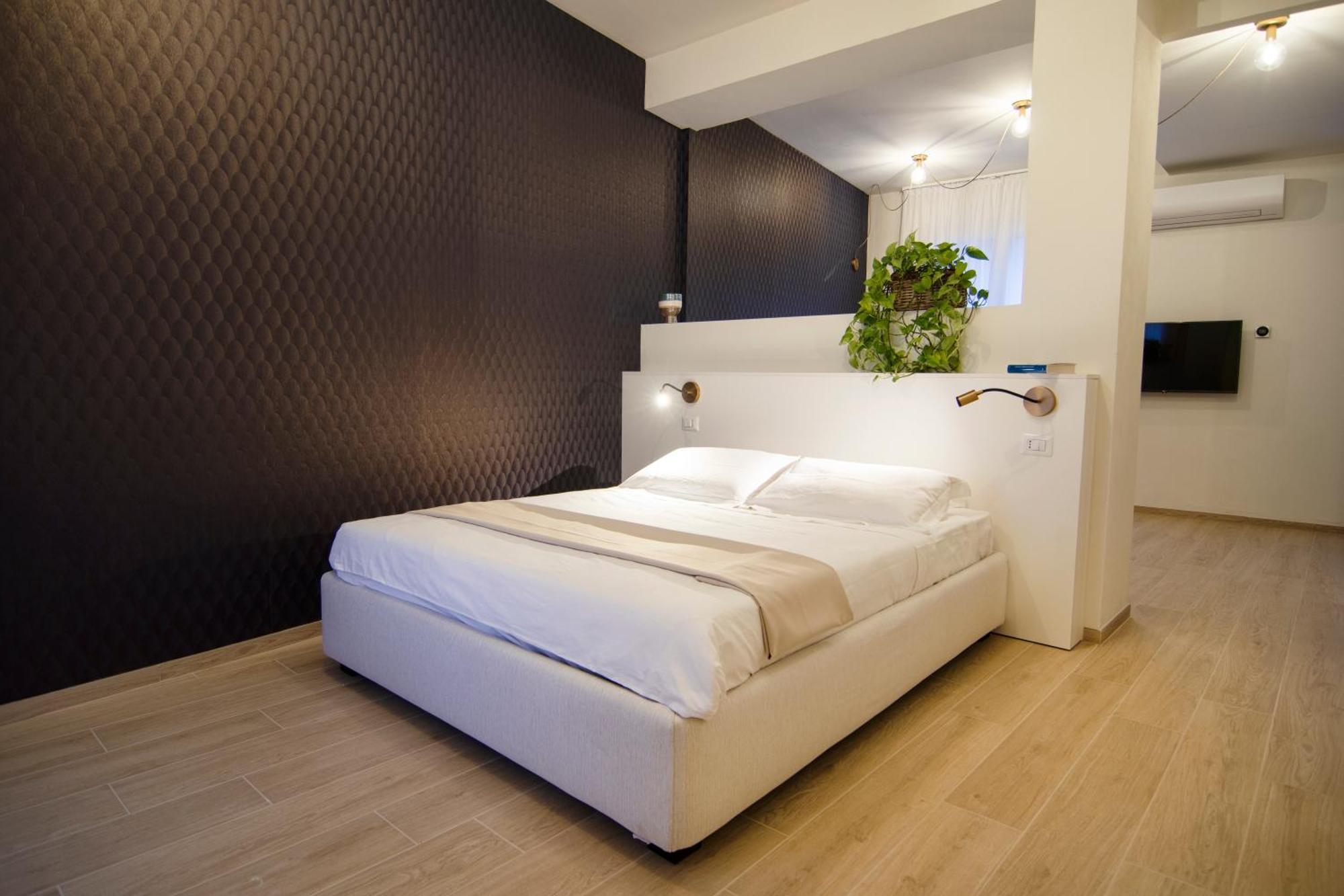 Gigi Suites&Apartments 斯特雷萨 外观 照片