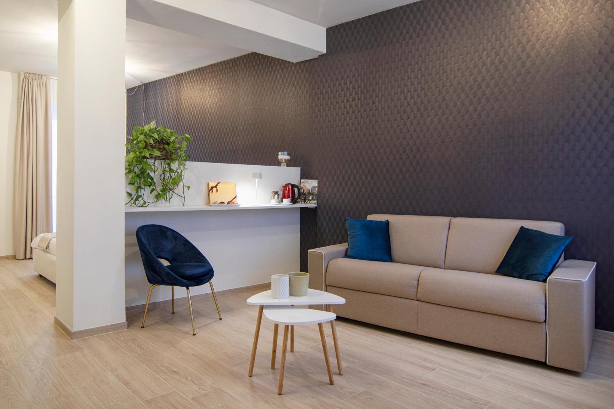 Gigi Suites&Apartments 斯特雷萨 外观 照片