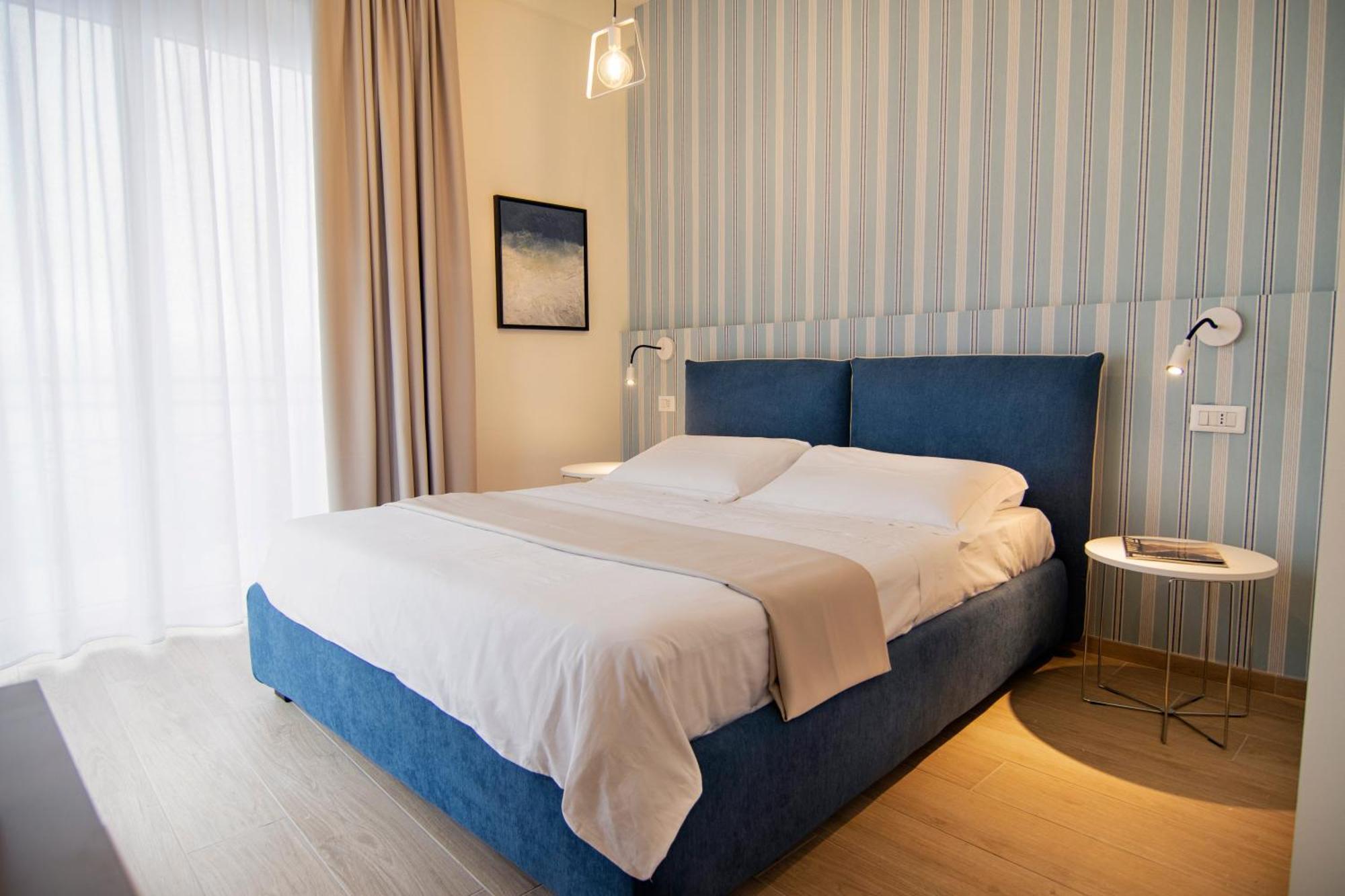 Gigi Suites&Apartments 斯特雷萨 外观 照片